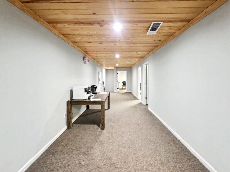More Photos Of 155 Liberty Rd, Villa Rica Warehouse For Lease