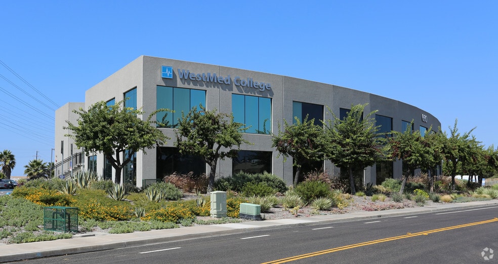 Primary Photo Of 660 Bay Blvd, Chula Vista Office For Lease