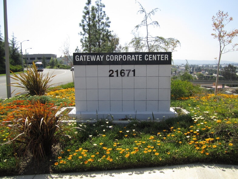 More Photos Of 21671 Gateway Center Dr, Diamond Bar Loft Creative Space For Lease