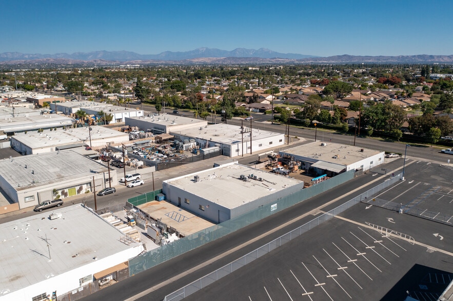 More Photos Of 1024-1026 E Arlee Pl, Anaheim Warehouse For Sale