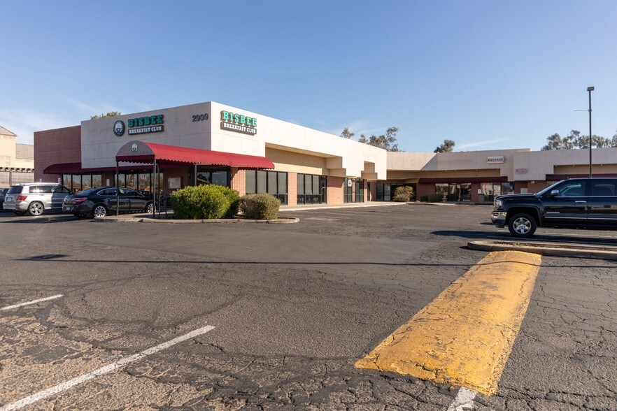 More Photos Of 2909-2917 S Dobson Rd, Mesa Storefront Retail Office For Lease