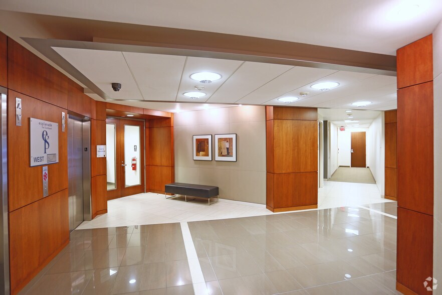 More Photos Of 2101 Rexford Rd, Charlotte Office For Lease
