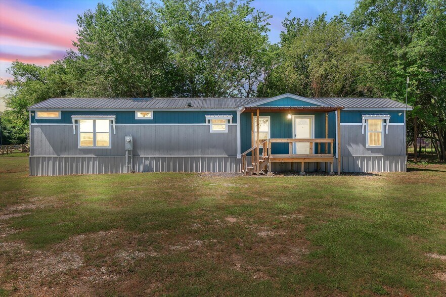 More Photos Of 9830 E US Highway 80, Terrell Industrial For Sale