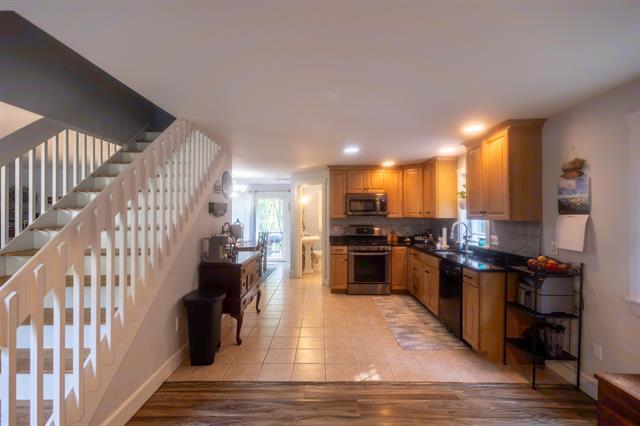 More Photos Of 527 Tamworth Rd, Tamworth Apartments For Sale