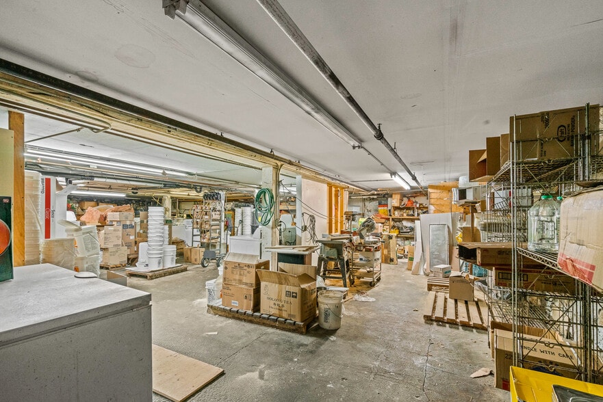 More Photos Of 9 S 1st St, Yakima Restaurant For Sale