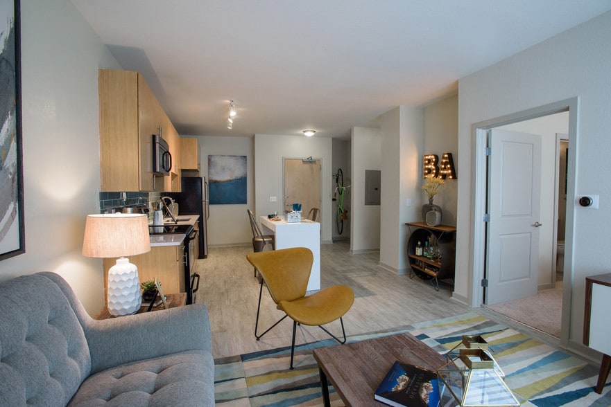 More Photos Of 2424-2434 W Caithness Pl, Denver Apartments For Lease