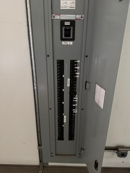 More Photos Of 190 E San Antonio Dr, King City Industrial For Sale