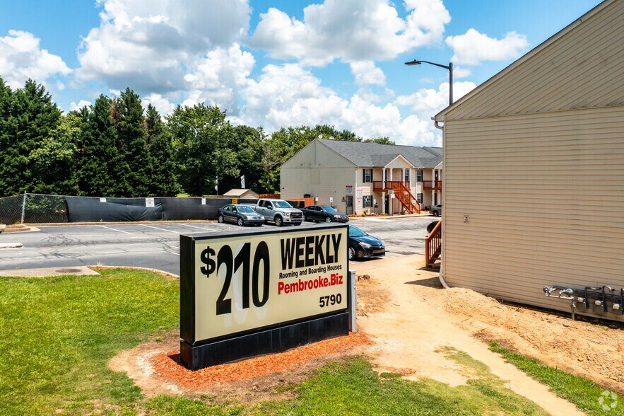 More Photos Of 5790 Highway 85, Riverdale Apartments For Sale