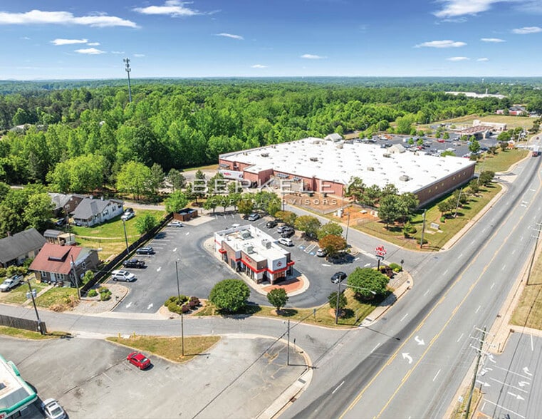 More Photos Of 2216 E Main St, Lincolnton Fast Food For Sale