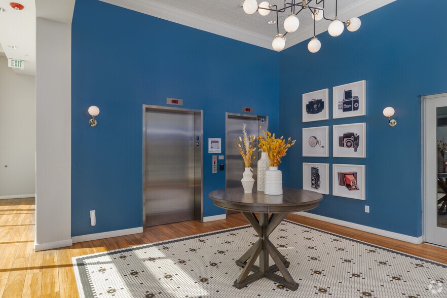 More Photos Of 3750 Main St, Riverside Apartments For Lease