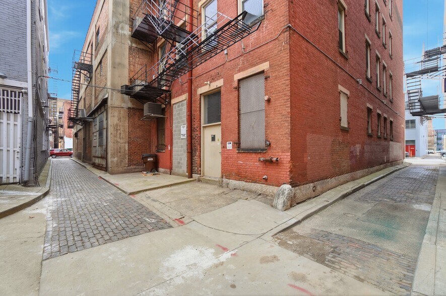 Primary Photo Of 1008 Race St, Cincinnati Office Residential For Sale