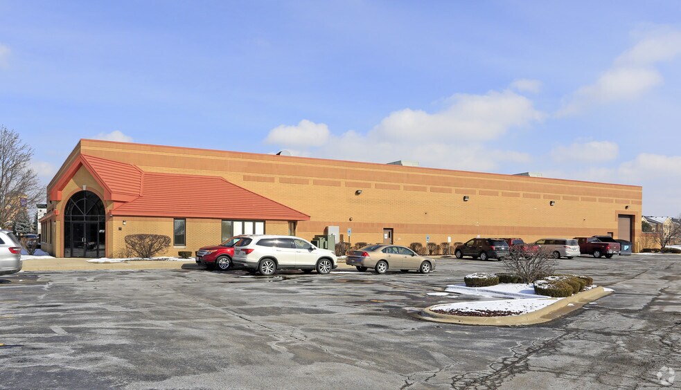 More Photos Of 18531 Spring Creek Dr, Tinley Park Manufacturing For Sale