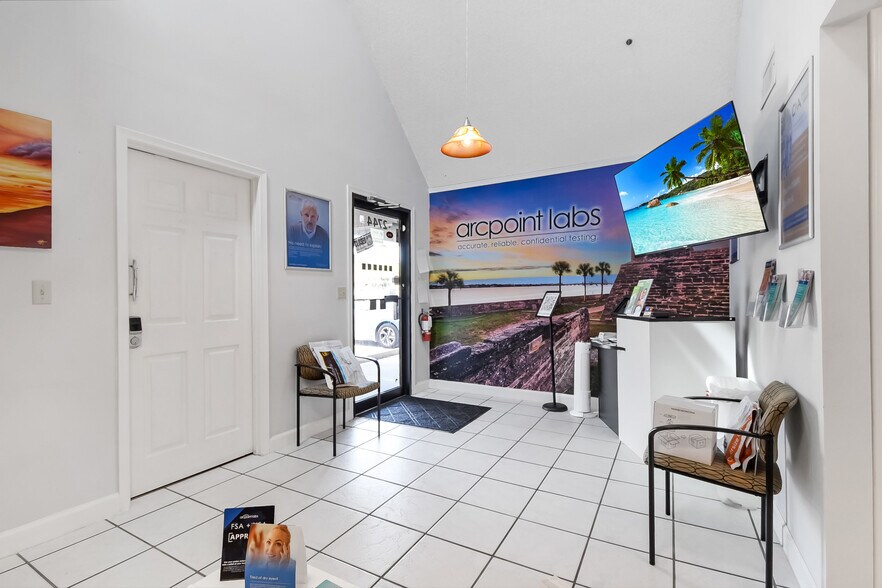 More Photos Of 2738-2748 US Highway 1, Saint Augustine Office For Lease