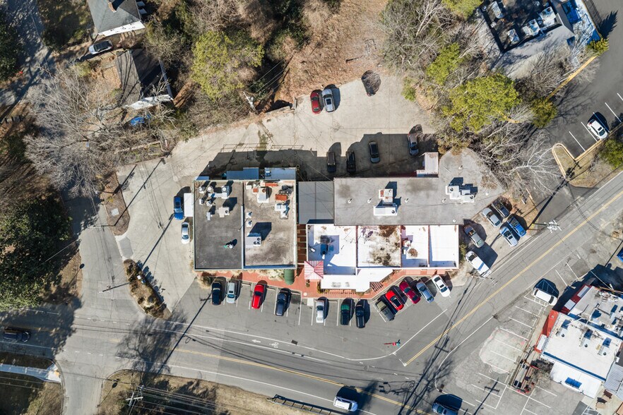 More Photos Of 2514 University Dr, Durham Restaurant For Lease