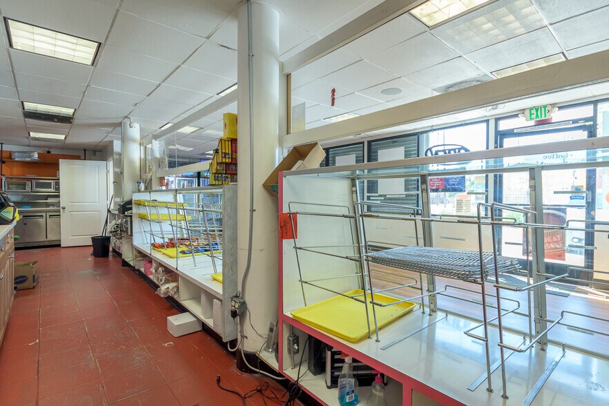 More Photos Of 853 E Manchester Ave, Los Angeles Restaurant For Sale