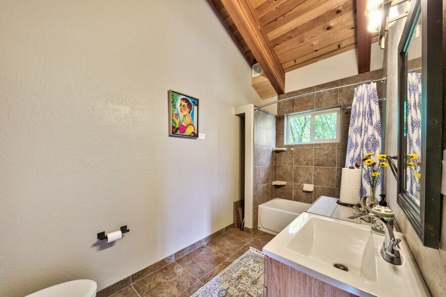 More Photos Of 290 Old Pony Express Trl, Markleeville Storefront Retail Residential For Sale