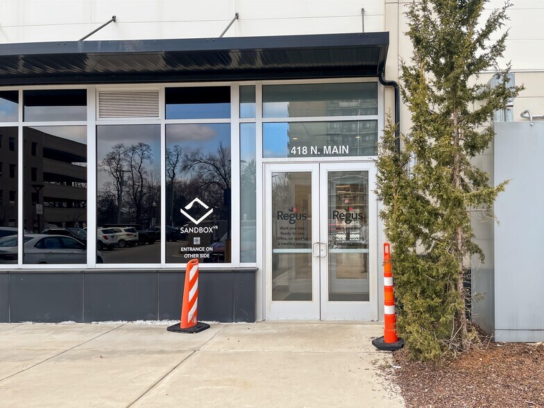Primary Photo Of 410 N Main St, Royal Oak Coworking Space