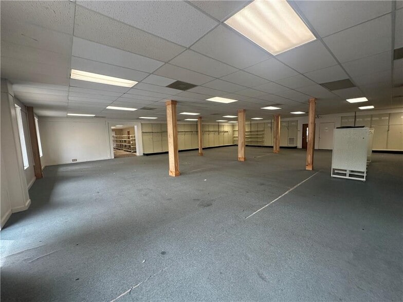 More Photos Of 113 E Windsor St, Westminster Storefront Retail Office For Sale