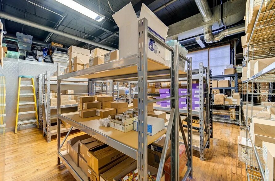 More Photos Of 269 Main St, Beacon Storefront For Sale