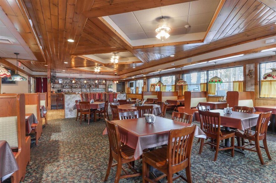 More Photos Of N2717 County Road QQ, Waupaca Restaurant For Sale
