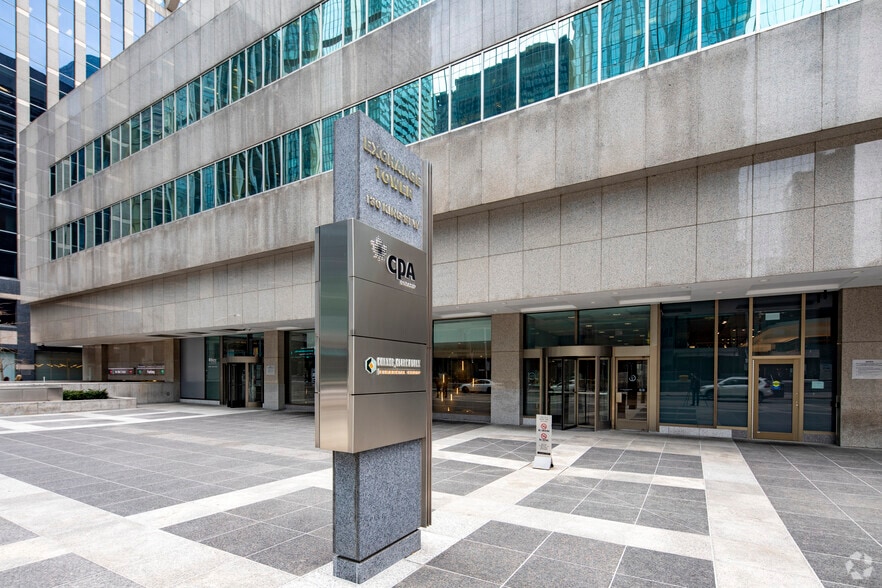More Photos Of 130 King St W, Toronto Office For Lease
