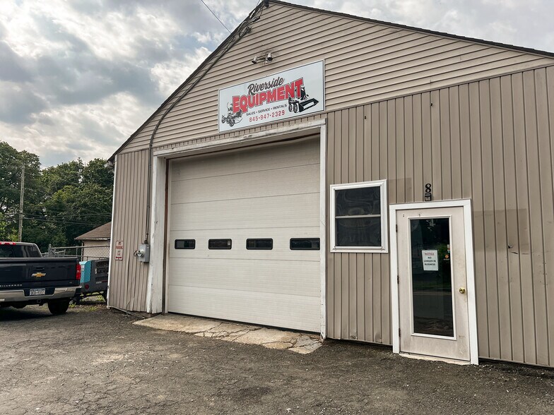More Photos Of 8 Ten Eyck St, Stony Point General Retail For Sale