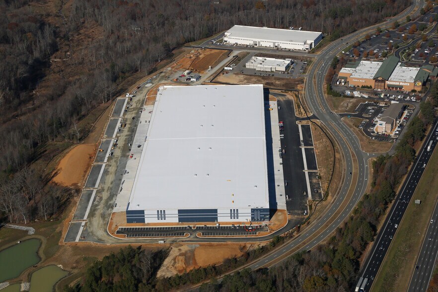 More Photos Of 11525 Lakeridge Pky, Ashland Distribution For Lease