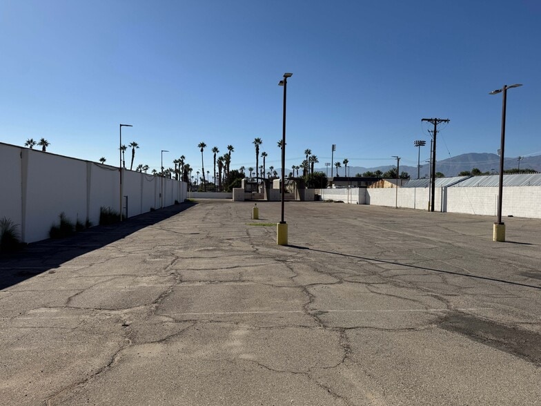 More Photos Of 83407 US Highway 111, Indio Auto Dealership For Lease