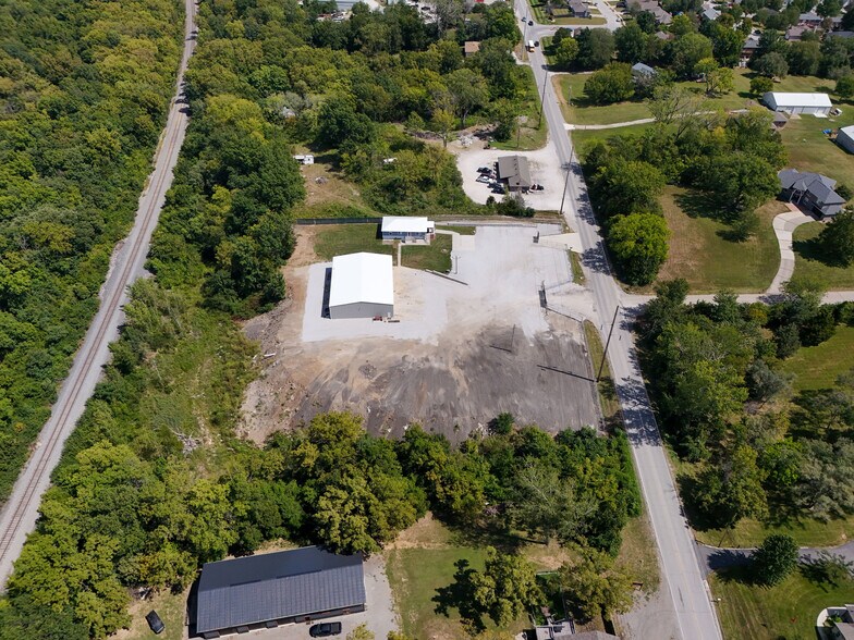 More Photos Of 1455 SE County Road AA, Blue Springs Warehouse For Sale