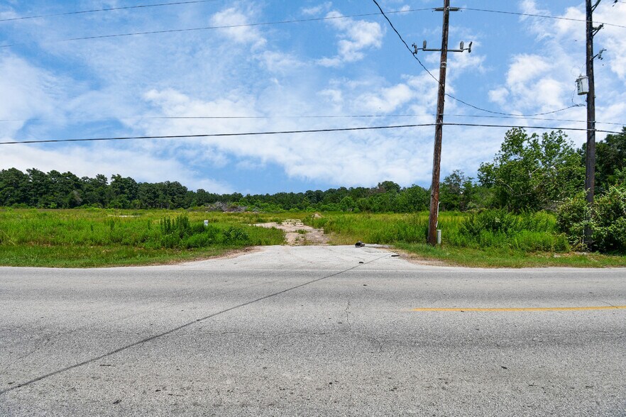 More Photos Of 21830 Hufsmith Kohrville Rd, Tomball Land For Sale