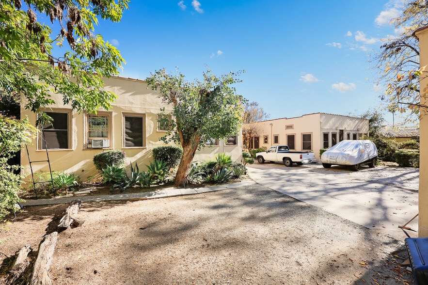 More Photos Of 1157-1165 N Lake Ave, Pasadena Apartments For Sale