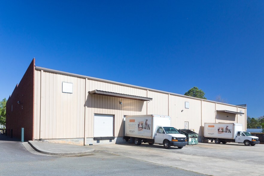 More Photos Of 3595 McCall Pl, Atlanta Distribution For Sale