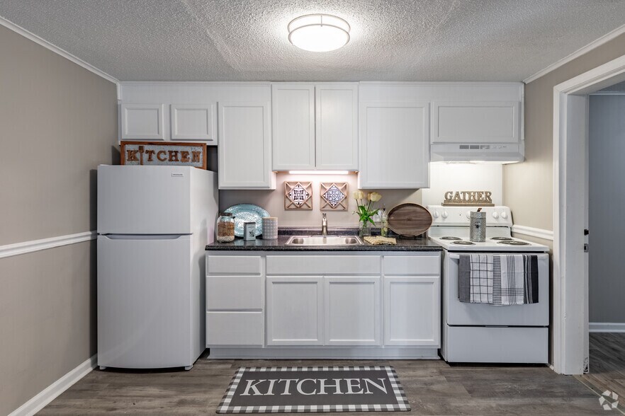 More Photos Of 1624 Norman Dr, Atlanta Apartments For Sale