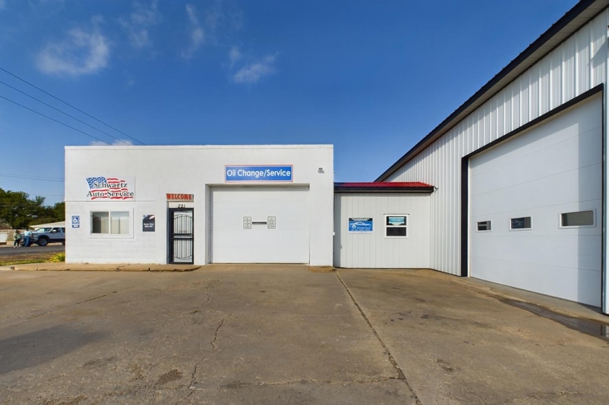 More Photos Of 221 Main St, Jetmore Auto Repair For Sale