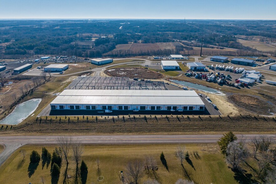 More Photos Of 24947 Larson Ln, Lakeville Warehouse For Sale