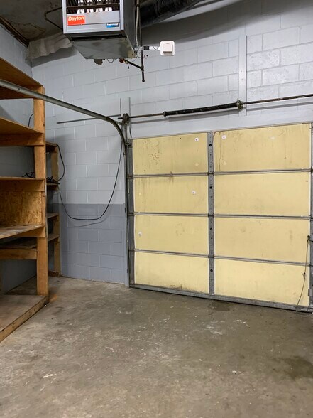 More Photos Of 14400 E Smith Rd, Aurora Warehouse For Lease