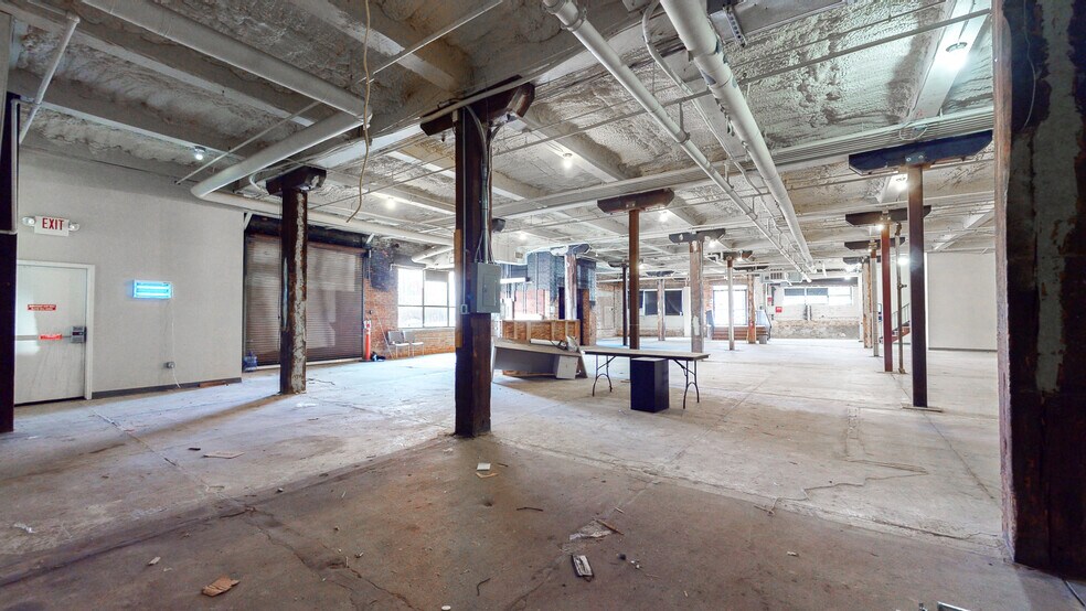 More Photos Of 3 Martin Luther King Jr Blvd, Savannah Restaurant For Sale