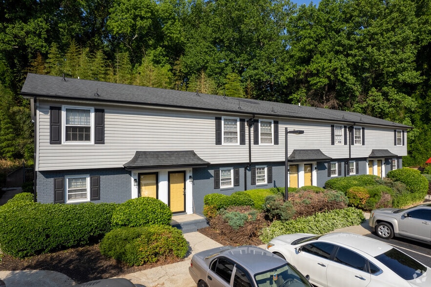 Primary Photo Of 1127 Rutherford Rd, Greenville Apartments For Sale