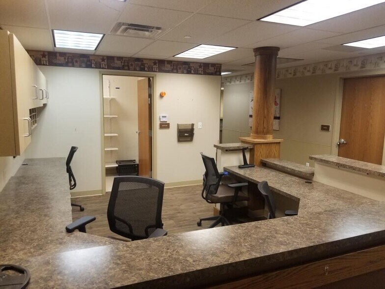 More Photos Of 1916 N Main St, Princeton Supermarket For Sale