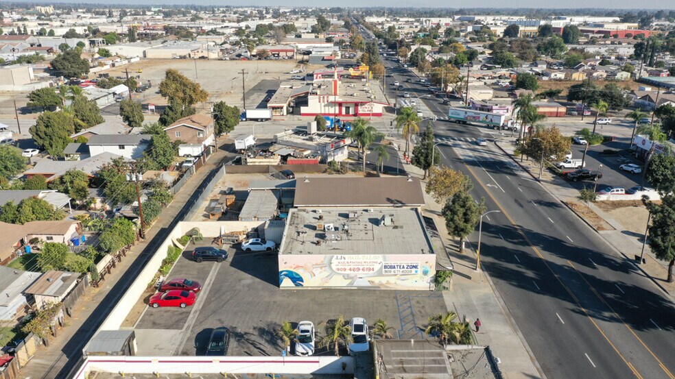 More Photos Of 963 E Mission Blvd, Pomona Freestanding For Sale