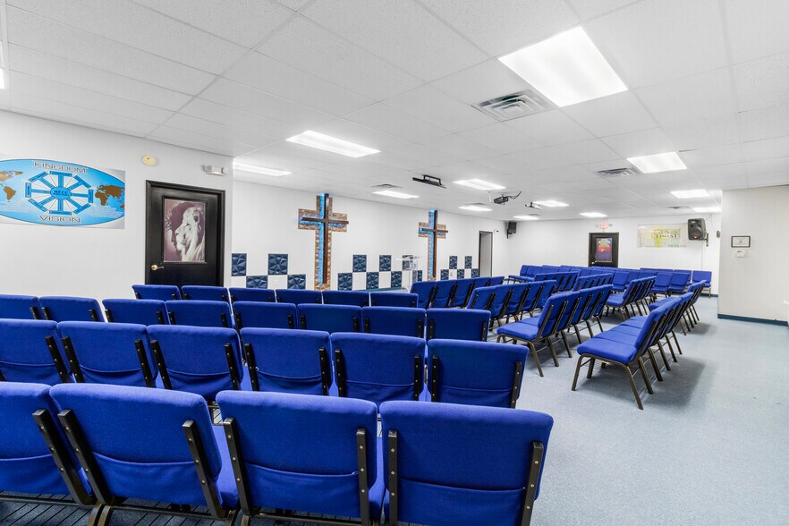 More Photos Of 2032 Orchid Ave, McAllen Office Residential For Sale