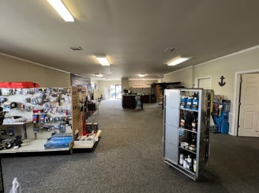 More Photos Of 909 N 2000 W, Springville Warehouse For Lease