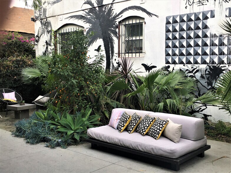 More Photos Of 722 Hartford Ave, Los Angeles Apartments For Sale