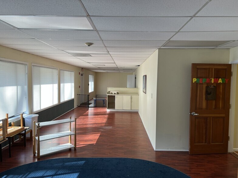 More Photos Of 1980 Buford Hwy, Buford Freestanding For Sale