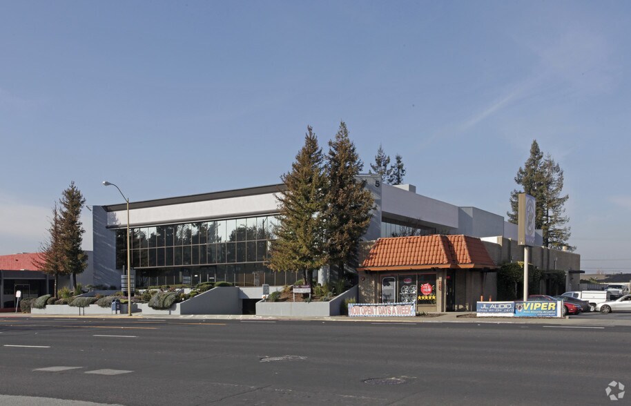 More Photos Of 4675 Stevens Creek Blvd, Santa Clara Office For Lease