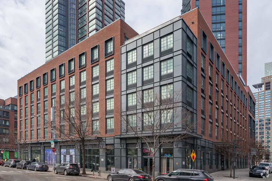 More Photos Of 7 Bell Slip, Brooklyn Multifamily For Sale