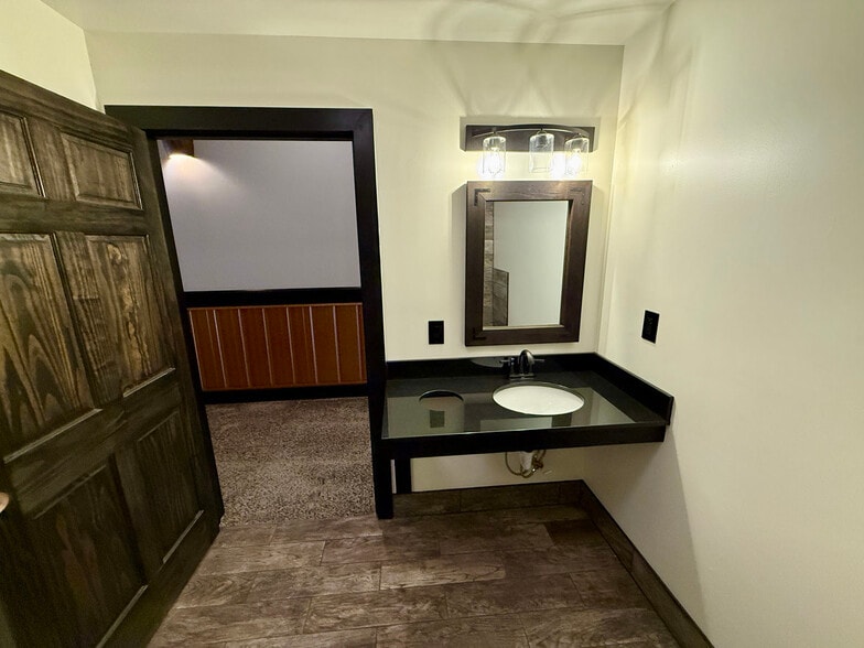More Photos Of 115 N Mecklenburg Ave, South Hill Restaurant For Sale
