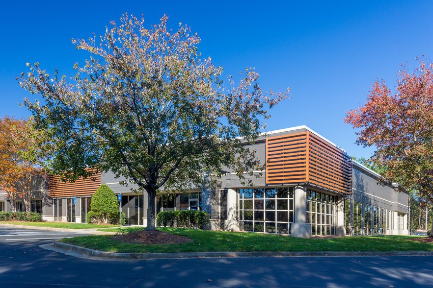More Photos Of 4855 Peachtree Industrial Blvd, Peachtree Corners Office For Lease