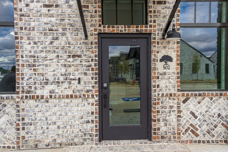 More Photos Of 2035 N Mason Dr, Katy Medical For Lease