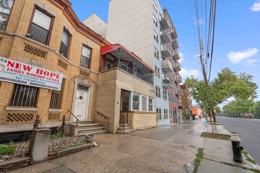More Photos Of 777 Burke Ave, Bronx Storefront Retail Residential For Sale